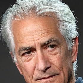 David Strathairn